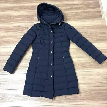 케이프혼 다운 산타크루즈 42 네이비 컬러 골드 버튼 CAPEHORN