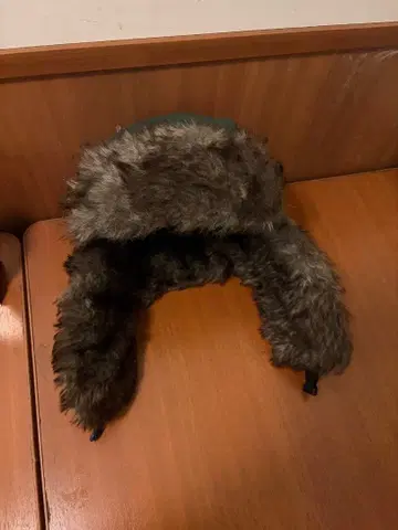 퍼 플라이트 캡 귀도리 포함 그린 컬러 그린