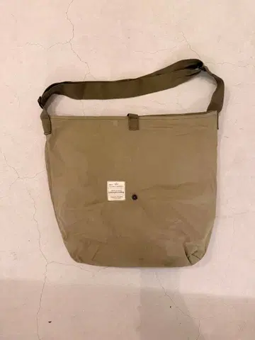 나이젤카본 숄더백