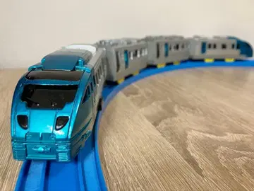 프라레일 소닉 883계 긴 4량 편성