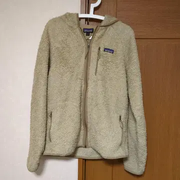 patagonia 플리스 자켓 베이지 M 사이즈