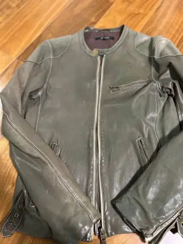 Johnbull 올리브 그린 가죽 자켓