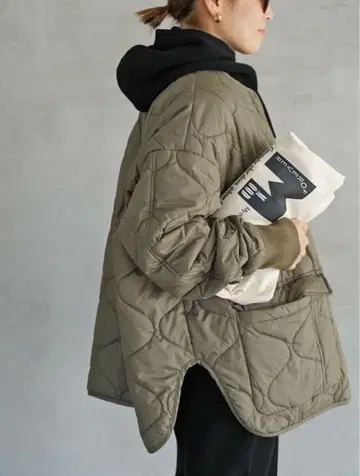 deuxieme classe 미들 기장 카키 점퍼