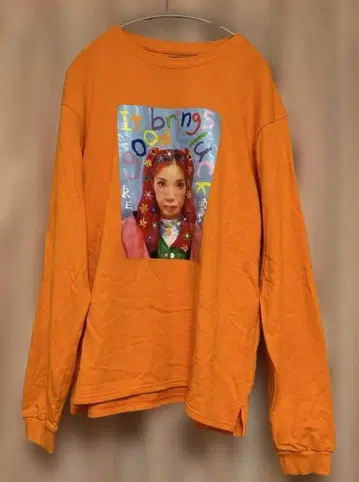 Re. 나카 리이사 티셔츠