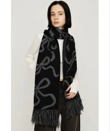 RIBBON JQ MUFFLER 리본 자카드 머플러 미사용 새상품