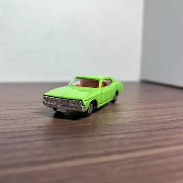 토미카 일본산 닛산 로렐 No.74 1/63