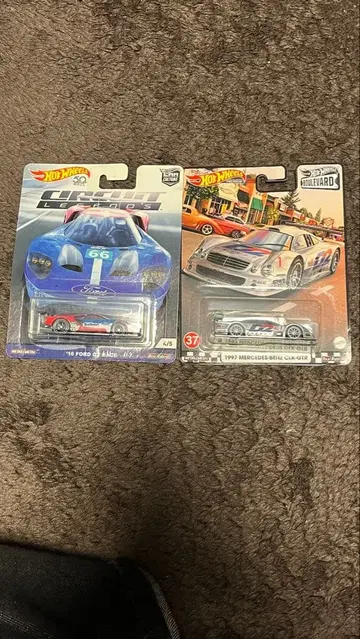 Hot Wheels 포드 GT & CLK-GTR 세트