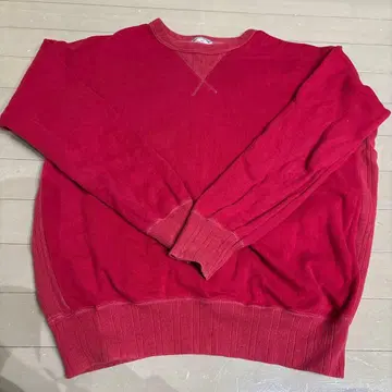 드라이 본즈 빨간색 긴팔 맨투맨