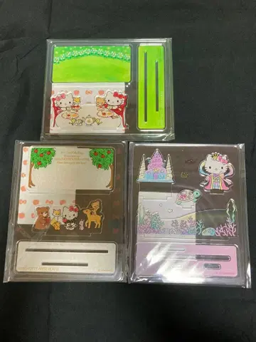 헬로키티 한정판 아크릴 스탠드 3종