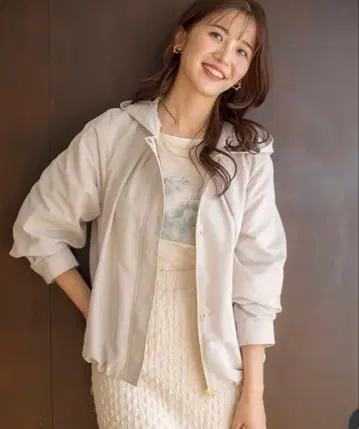 애니시스 튤레인 야드 고양이 티셔츠