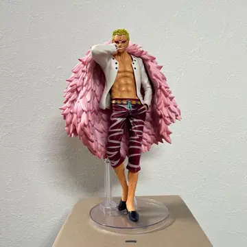 제일복권 도플라밍고 피규어