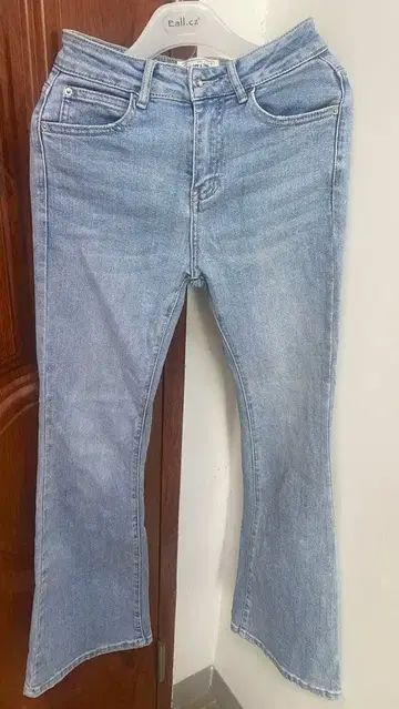 USED 라이트 블루 부츠컷 데님 아름다운 실루엣 S 사이즈