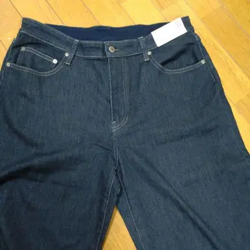 유니클로 EZY 와이드 스트레이트 청바지