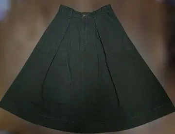 RNA-N 한정판 밀리터리 스커트 sizeS~M 카키 새상품급