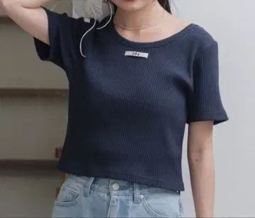 kastane 니트 태그 리브 TEE