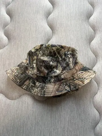 Port Authority Realtree Buckethat
