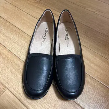 [ 새상품급 미사용 새상품 ] Lifestride 로퍼 24.0cm