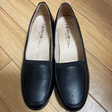 라이프스트라이드 로퍼 24.0cm