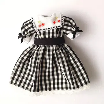 브라이스 리카짱 22cm 인형 아웃핏 작가