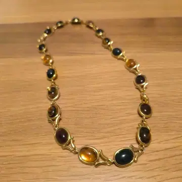 레트로한 목걸이