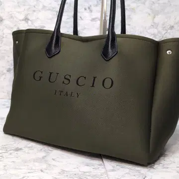 GUSCIO 네오프렌 소재 토트백 올리브 그린 대용량