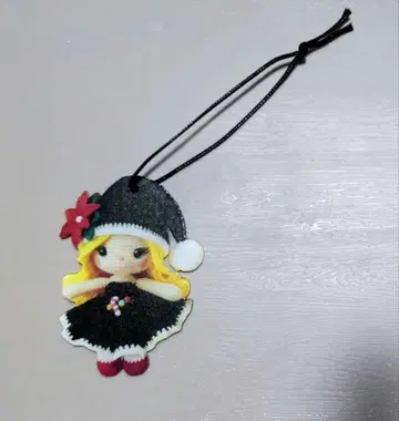 여자 캐릭터 스트랩 블랙 드레스 인기