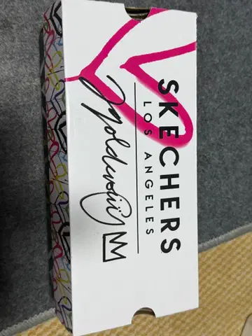 SKECHERS 골드윙 컬러풀 슬립온