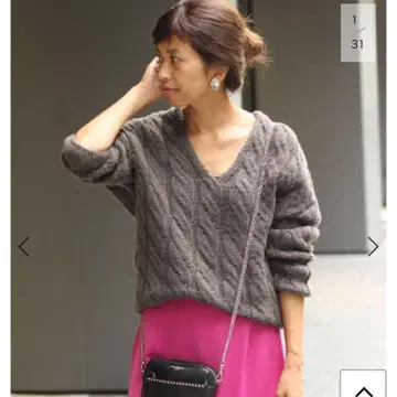 IENA 오토나 뮤즈 콜라보 로우 게이지 케이블 V넥 풀오버