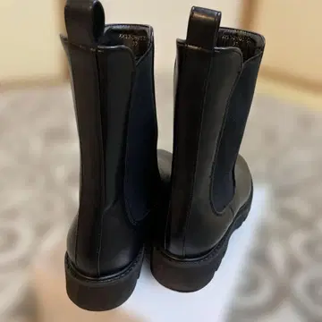 블랙 부츠 (여성용)
