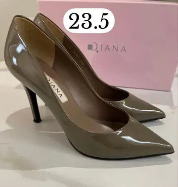 DIANA 다이애나 에나멜 스틸레토 플레인 펌프스 23.5