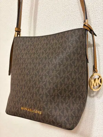 [ 새상품급 ] MICHAEL KORS 버킷백 숄더백