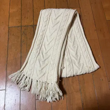 Paul Smith 케이블 짜임 머플러 아이보리