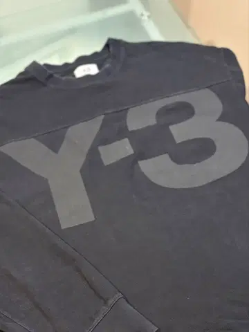 Y-3 블랙 로고 긴팔 트레이닝복