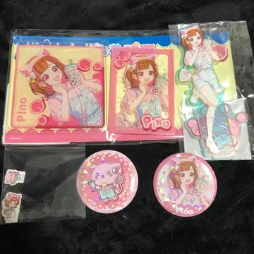 치로피노 블루풀 콜라보 피노 세트 아크릴 스탠드 캔뱃지 씰