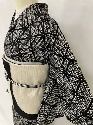 새상품급 순수 실크 이중 기모노 모노톤 총 시보리 코몬 단품