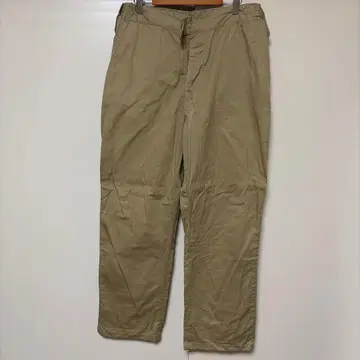 파키스탄 군 치노 팬츠 버튼 결손 있음