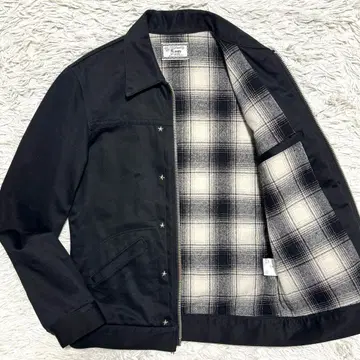 초레어 러그스 맥레거 코튼 새틴 스터드 자켓 새상품급 블랙