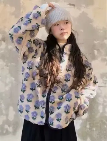 [ 미사용 택 포함 ] 꽃무늬 플리스 자켓