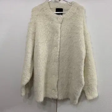 아이보리 푸와푸와 가디건