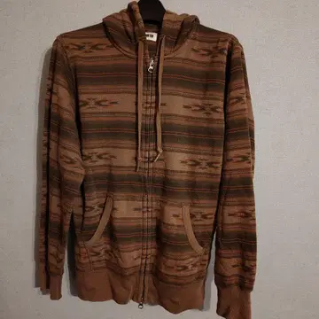 브라운 계열 스트라이프 풀 집업 후드티