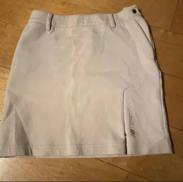 골프 스커트 뉴발란스 베이지 M