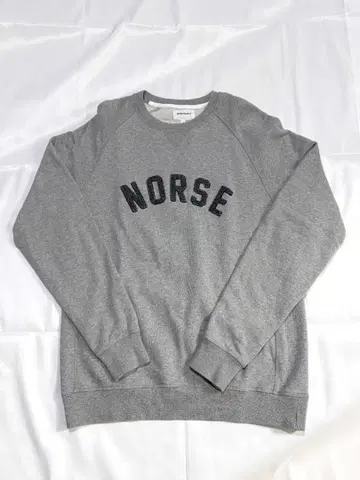 NORSE PROJECTS 맨투맨 M 사이즈 그레이 래글런 자수 로고