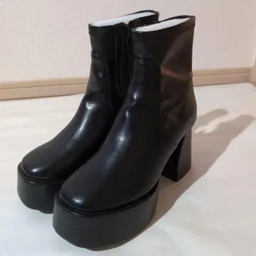 WEGO (위고) 통굽 숏부츠 증정 포함