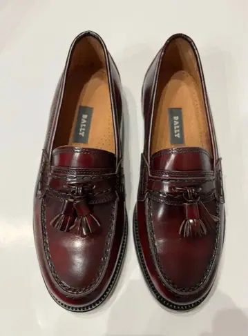 BALLY 다크 브라운 태슬 로퍼 39 1/2