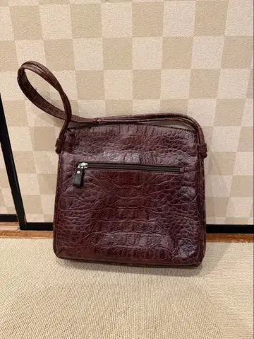 크로커다일 스퀘어 숄더백