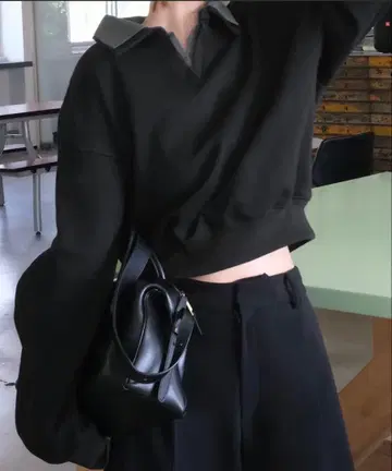 셔츠 레이어드 크롭 맨투맨 상의