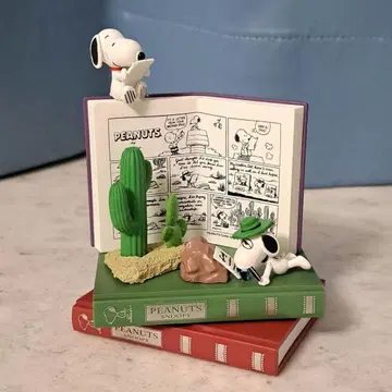 스누피 PEANUTS 피규어