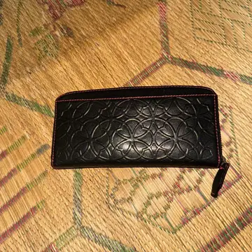 블랙 꽃 무늬 장지갑 다코타 새상품