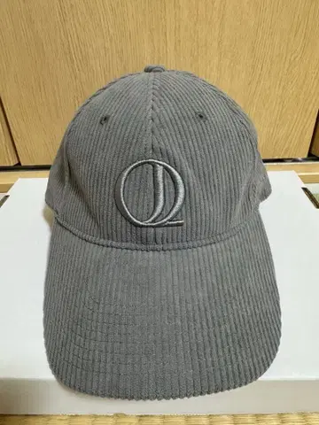 얀체 온템바르 JANTJE_ONTEMBAAR 코듀로이 캡