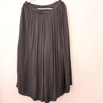 새상품급 INDIVI 인디비 빅 사이즈 17 플리츠 스커트 짙은 그레이